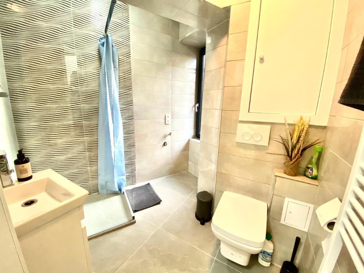 Brial Apartment 2 Bedrooms, Antwerp Luaran gambar